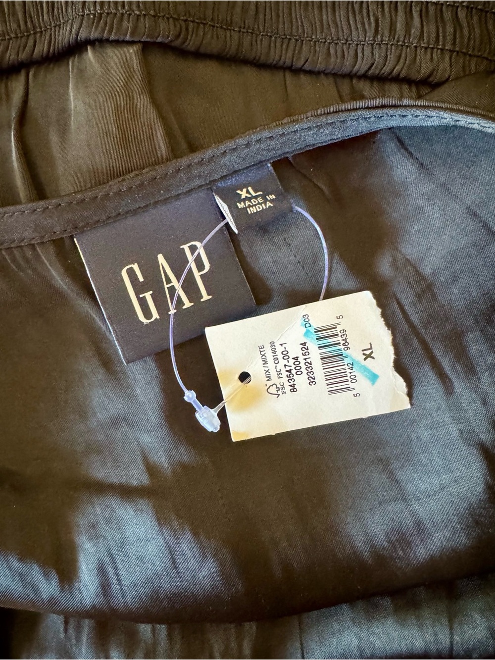 NWT GAP black shadow stripe peplum top  XL - Picture 11 of 14